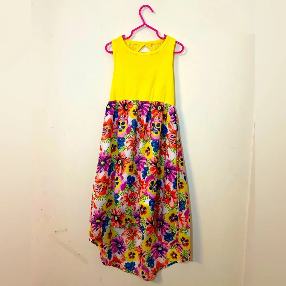 GIRL’S DRESS BUNDLE. - Picture 4 of 14
